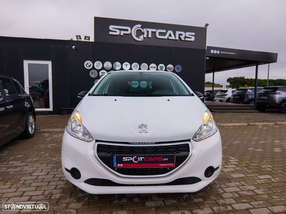 Peugeot 208 1.4 HDi - 2