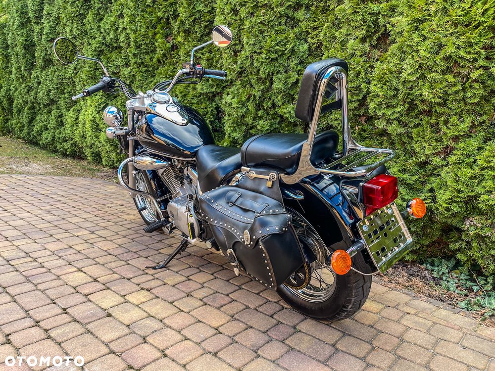 Suzuki Intruder - 6