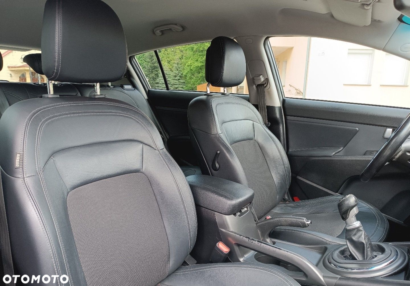 Kia Sportage - 16