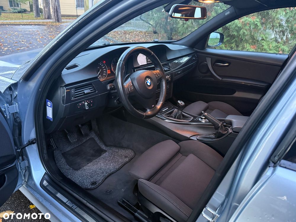 BMW Seria 3 2009