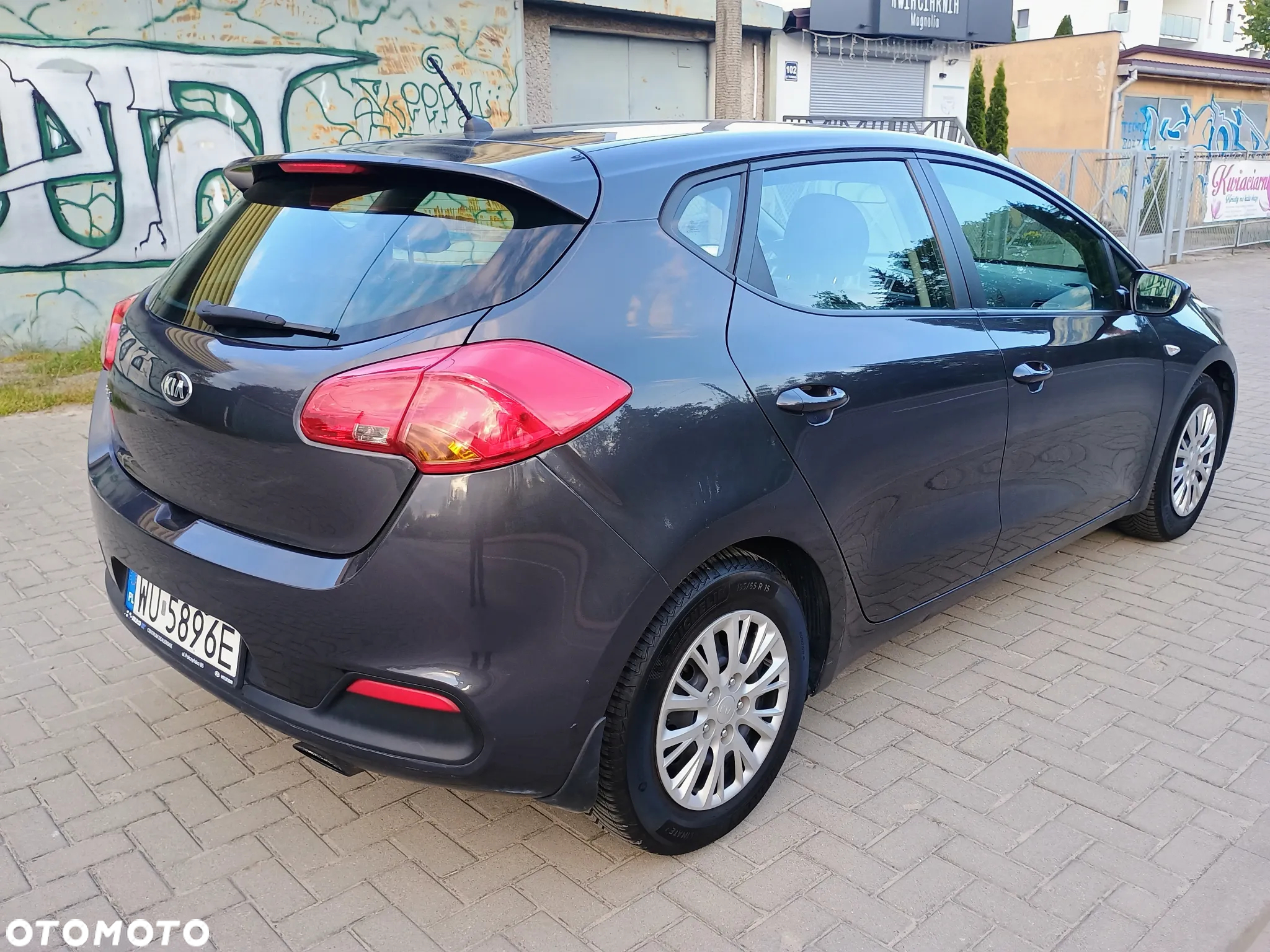 Kia Ceed Cee'd 1.6 GDI L - 4