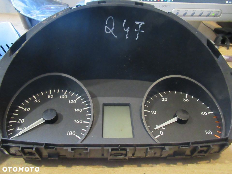 LICZNIK MERCEDES SPRINTER W906 A9064464221 A9064468421 A9069000304 A9069010301 A9069004502 A9064464421 A9064468821 9069002700 9069002700 - 1
