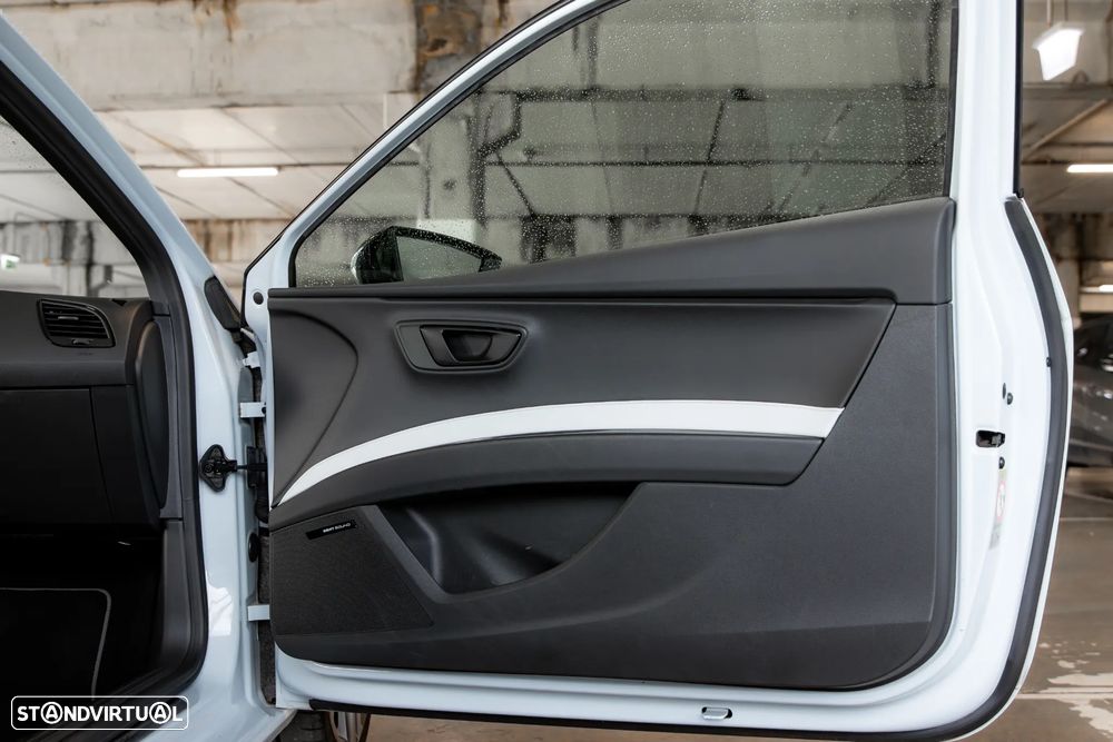 SEAT Leon SC 2.0 TSI Cupra DSG S/S - 23