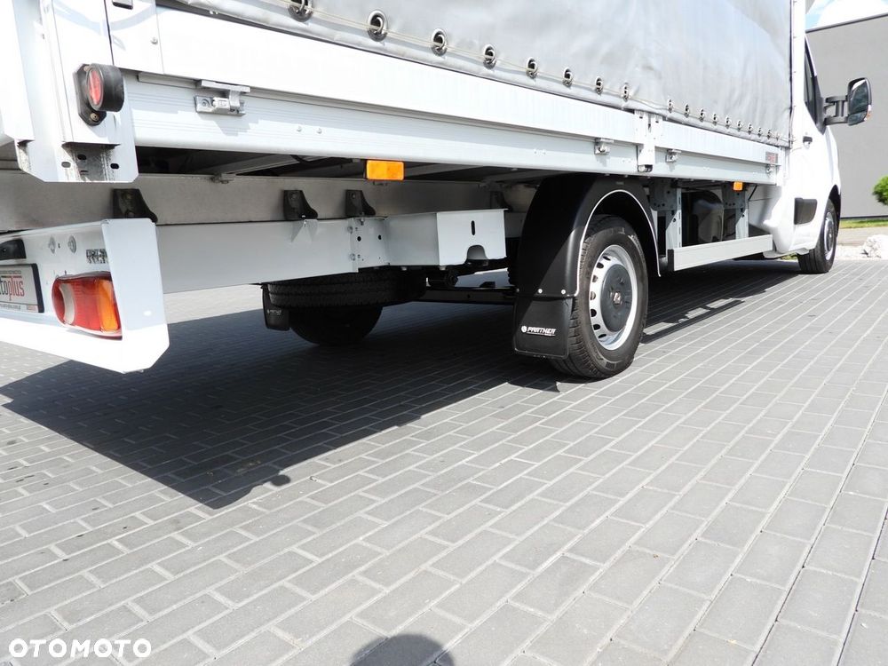 Renault MASTER PLANDEKA 8 PALET WEBASTO TEMPOMAT LEDY PNEUMATYKA KLIMATYZACJA  165KM - 18
