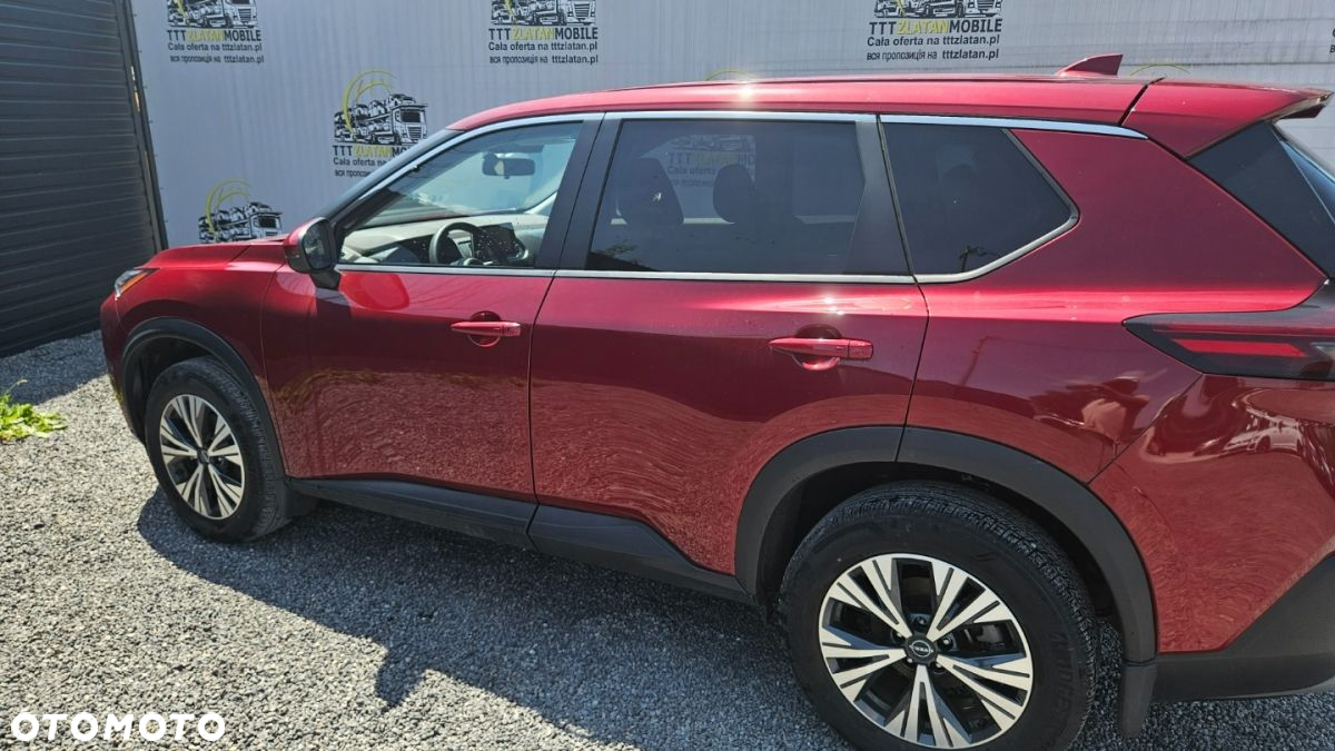 Nissan Rogue - 10