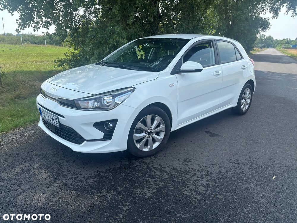 Kia Rio - 1