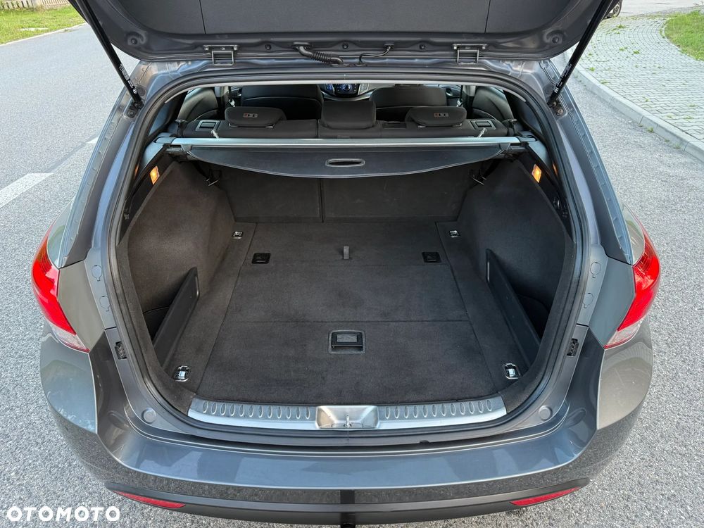 Hyundai i40 1.6 GDI Comfort - 32