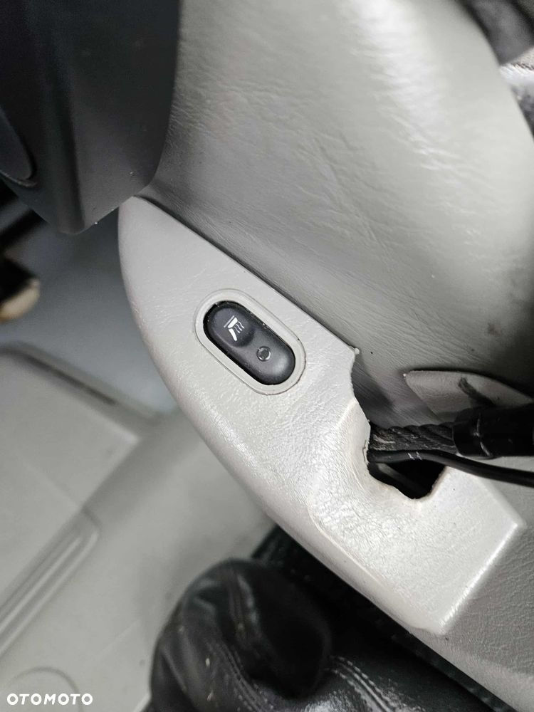 Renault Trafic Passenger Pack Clim - 14