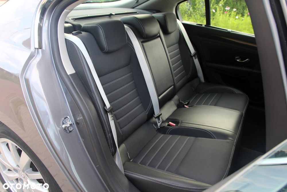Renault Laguna dCi 110 FAP Bose Edition - 31