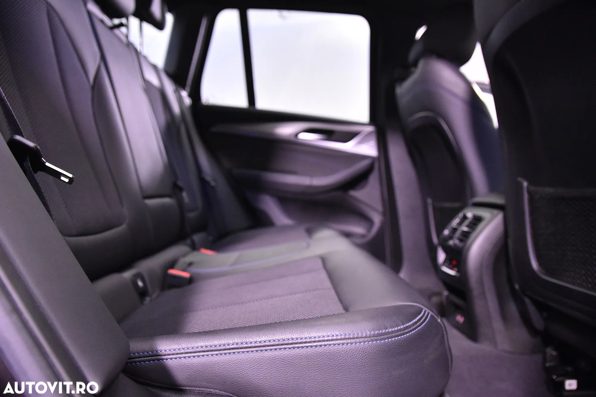 BMW X3 xDrive30i AT - 12
