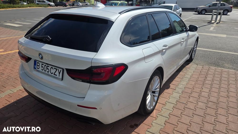 BMW Seria 5 520d Touring Aut. Sport Line - 12