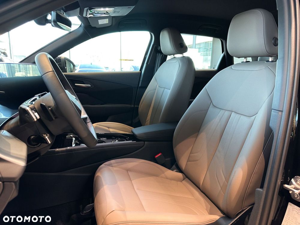 Audi Q3 - 18