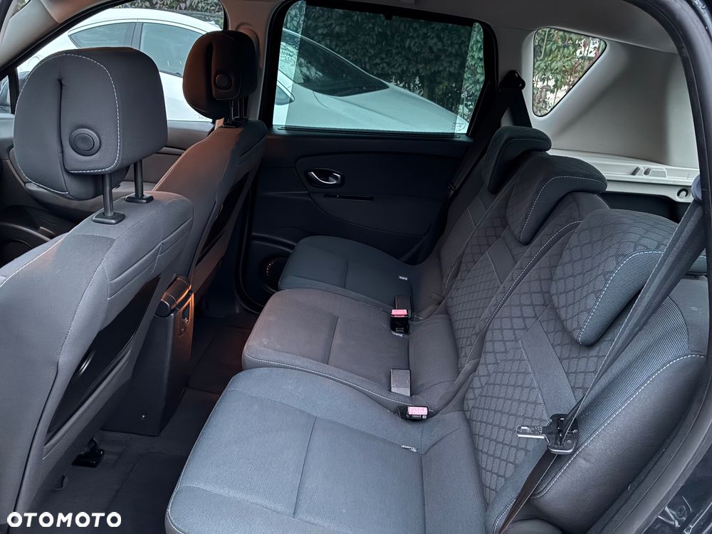 Renault Scenic 1.6 16V 110 Authentique - 9
