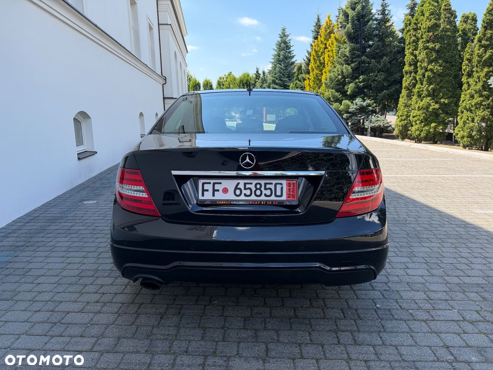 Mercedes-Benz Klasa C 220 CDI DPF Automatik Avantgarde - 7