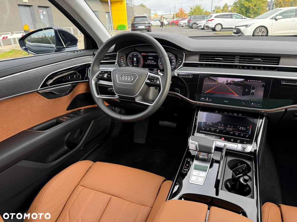 Audi A8 - 11