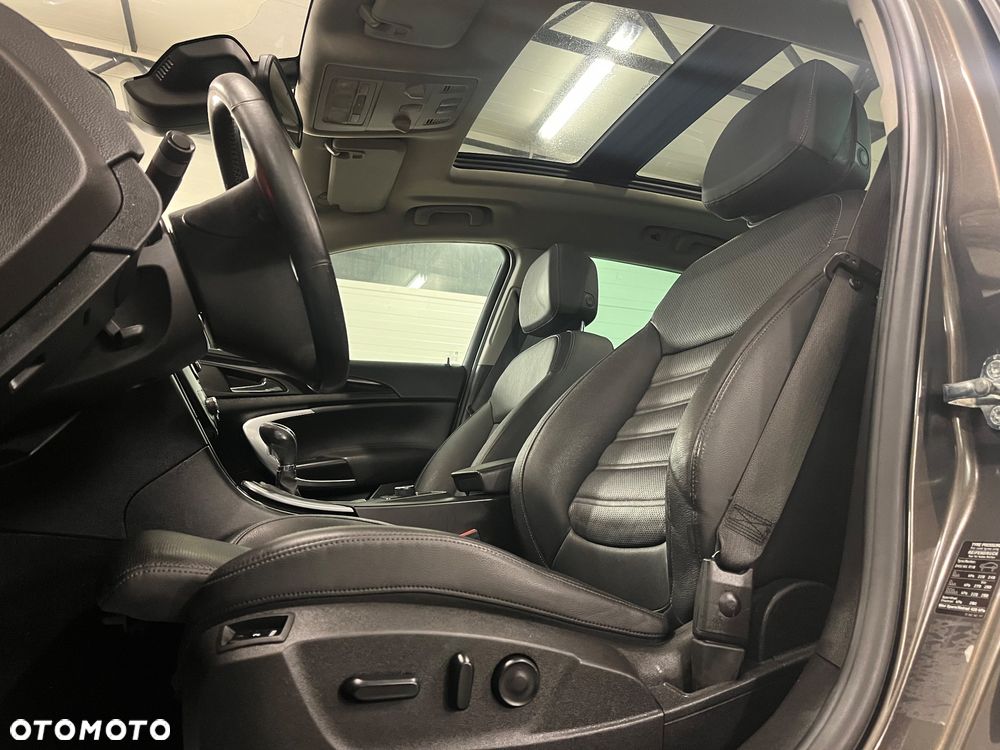 Opel Insignia 2.0 CDTI EcoFLEX Cosmo - 12