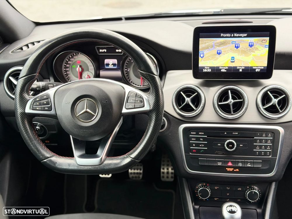 Mercedes-Benz CLA 180 d Shooting Brake AMG Line - 5