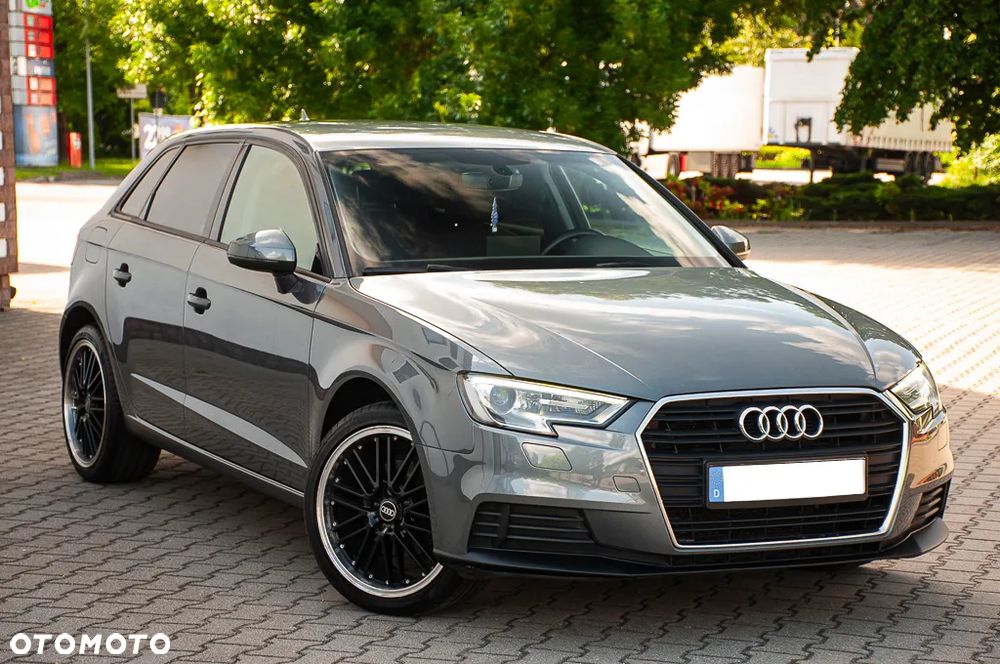 Audi A3 Sportback 1.6 TDI - 11