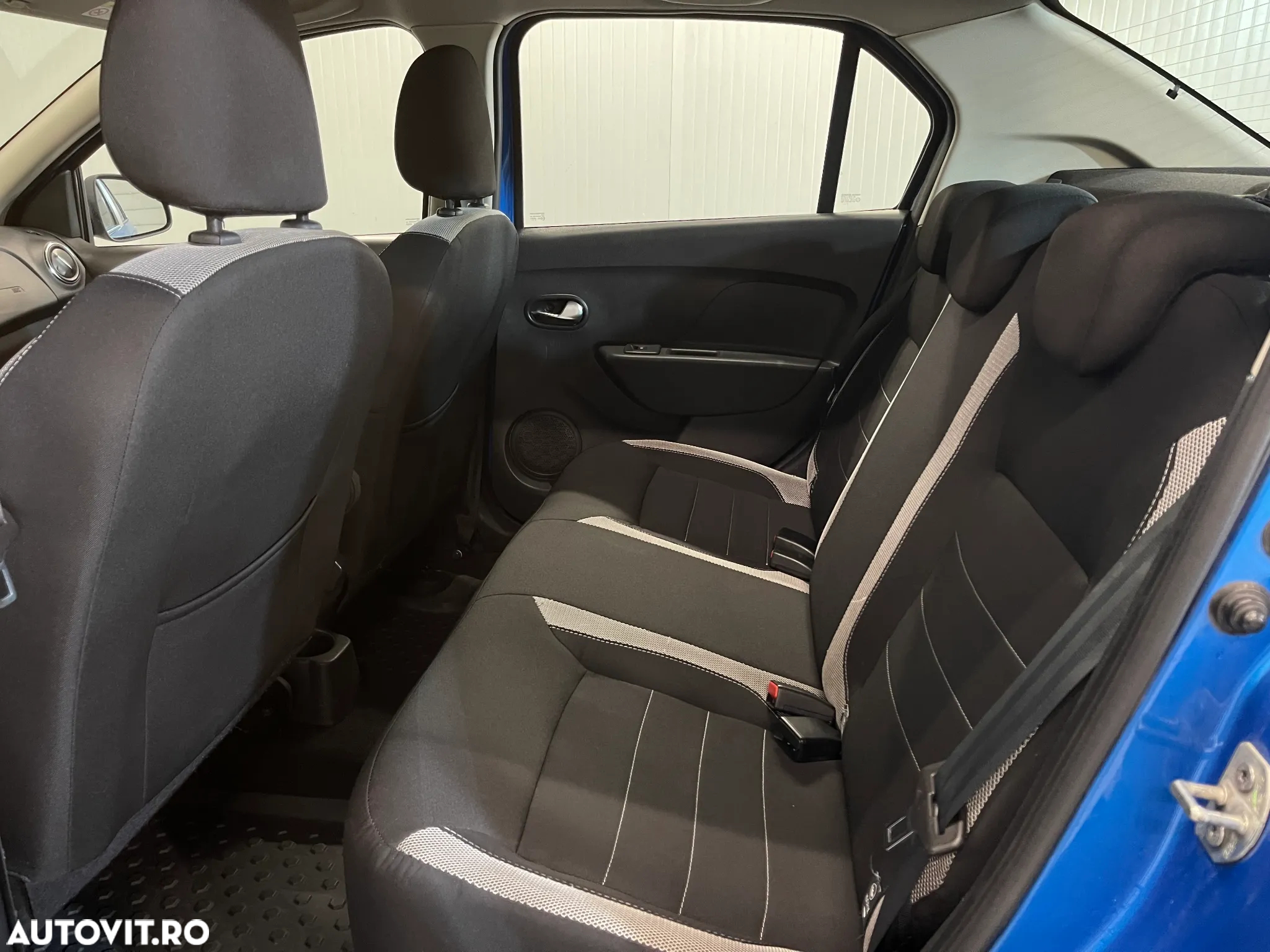 Dacia Logan 1.5 Blue dCi Prestige - 11