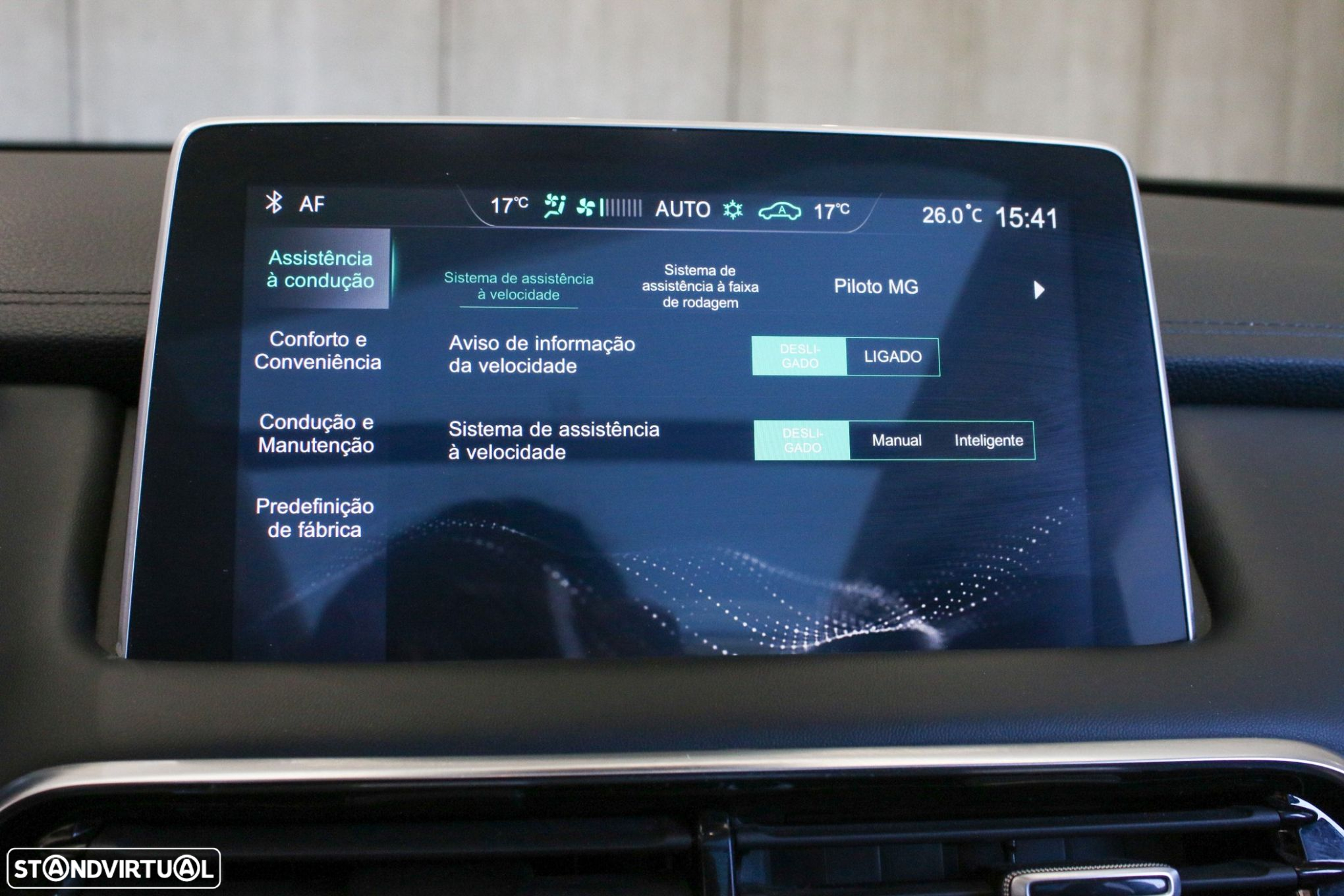 MG EHS 1.5 T-GDI Plug-in Hybrid Luxury - 39