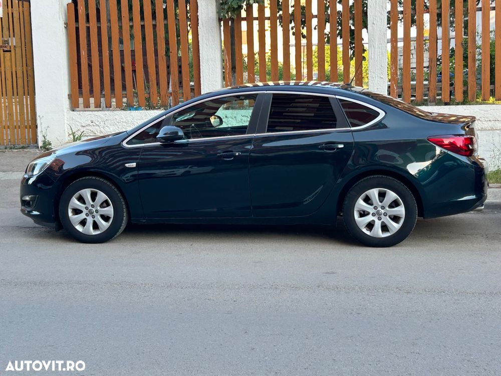Opel Astra 1.4 ECOTEC Turbo Enjoy - 1