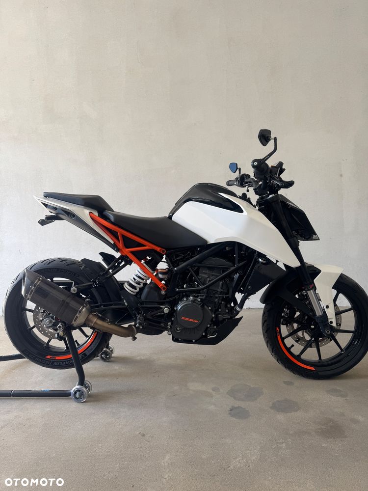 KTM Duke - 3