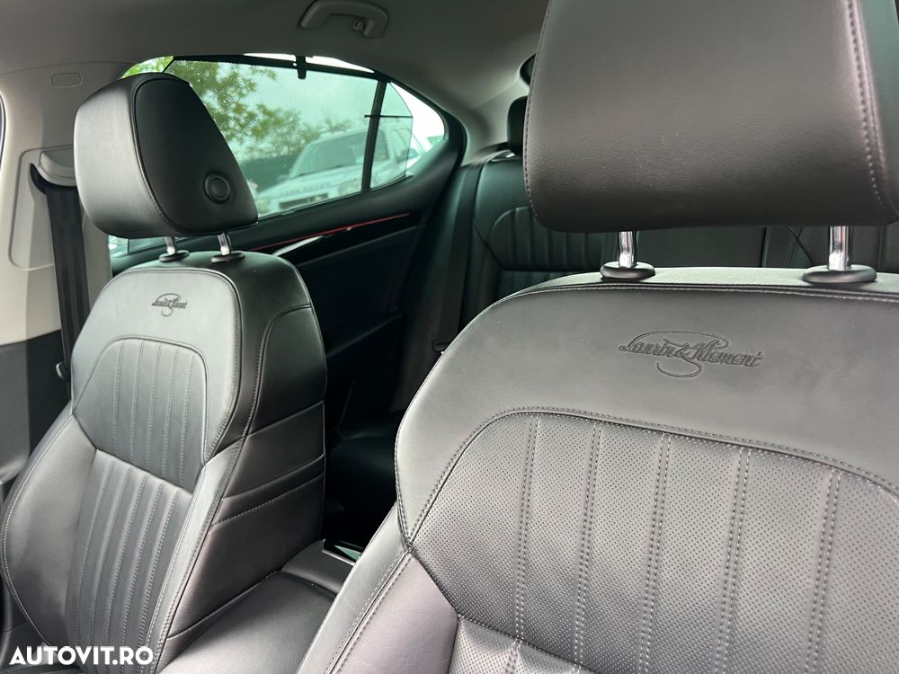 Skoda Superb 2.0 TDI DSG Laurin & Klement - 12