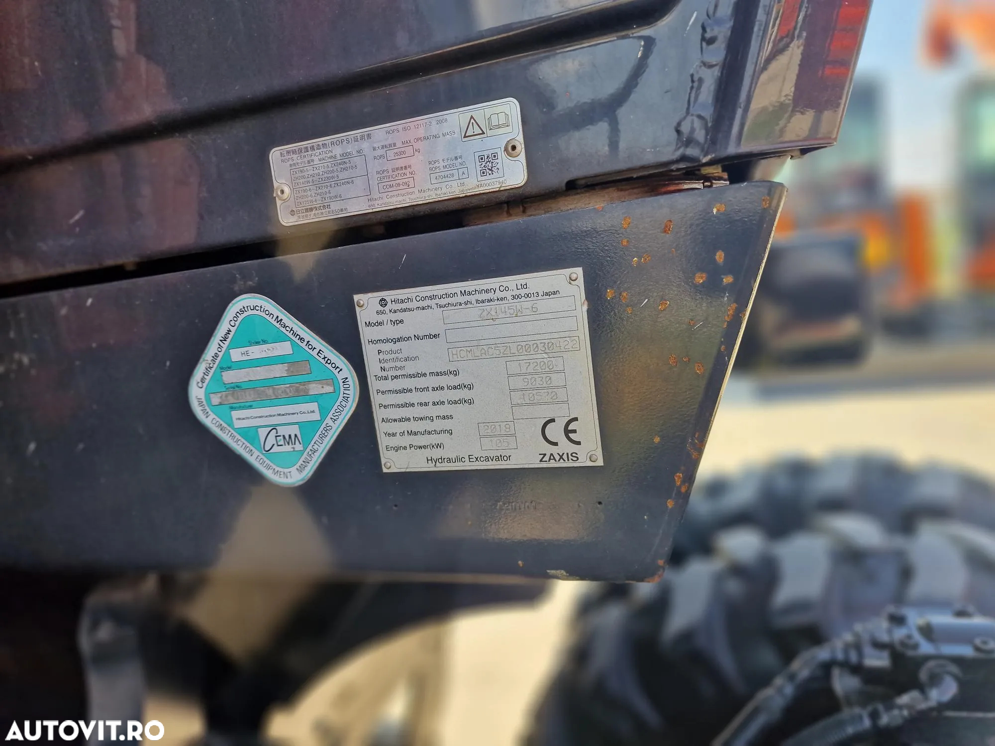 Hitachi EXCAVATOR PE ROTI, 3 brate excavare, LAMA+CALE, cupa NOUA 1,2m latime, Masa operationala 17,2t, Inst picon, A doua inst hidr, 2018, 2.993h, hidraulica HITACHI, anv noi, posibilitate leaisng 3 ani, PROMOTIE 99.900 EUR+Tva - 24