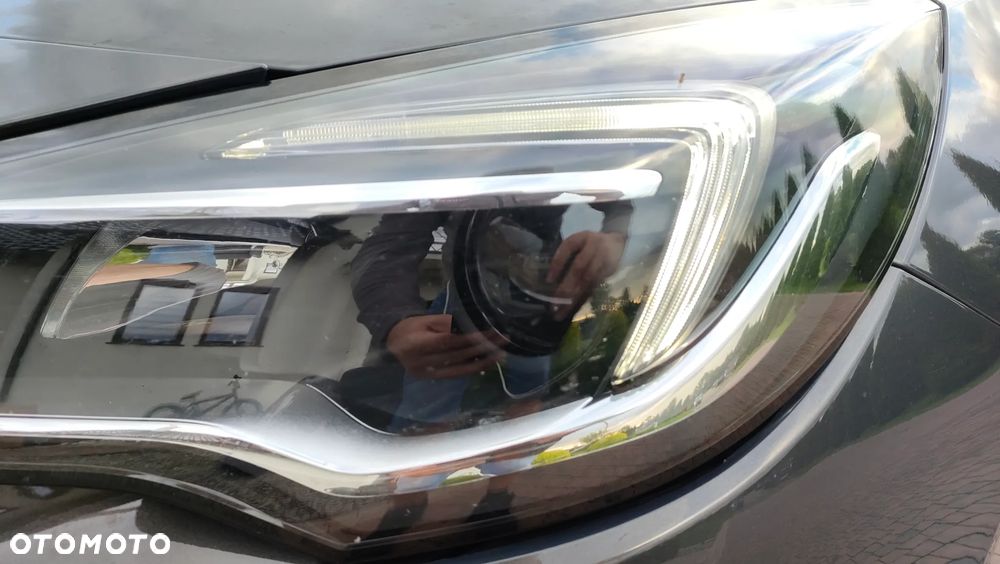 Opel Astra 1.4 Turbo Innovation - 11