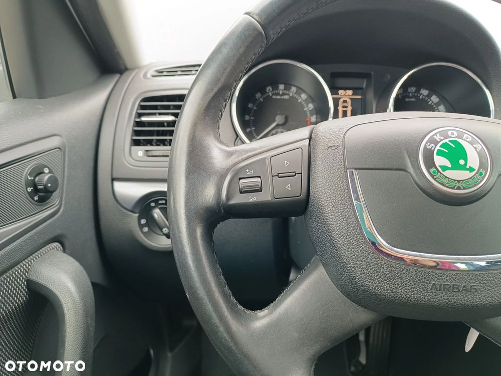 Skoda Yeti 2.0 TDI DPF 4x4 Edition DSG - 27