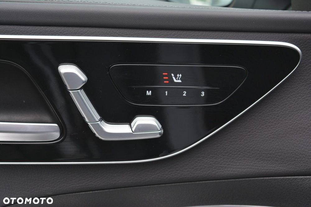 Mercedes-Benz Klasa C - 16