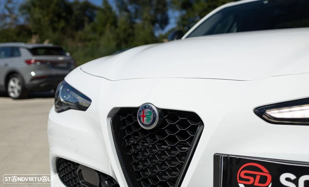 Alfa Romeo Giulia 2.2 D Super AT8 - 17