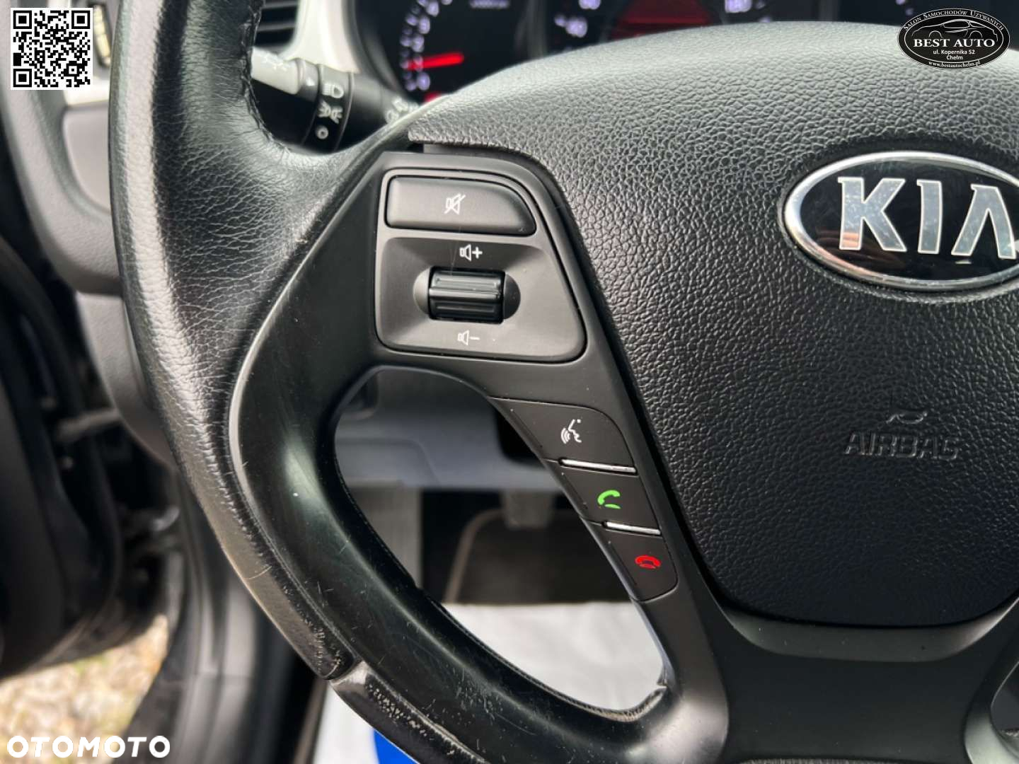 Kia Ceed - 38