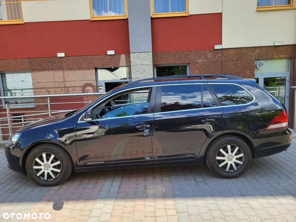 Volkswagen Golf - 2