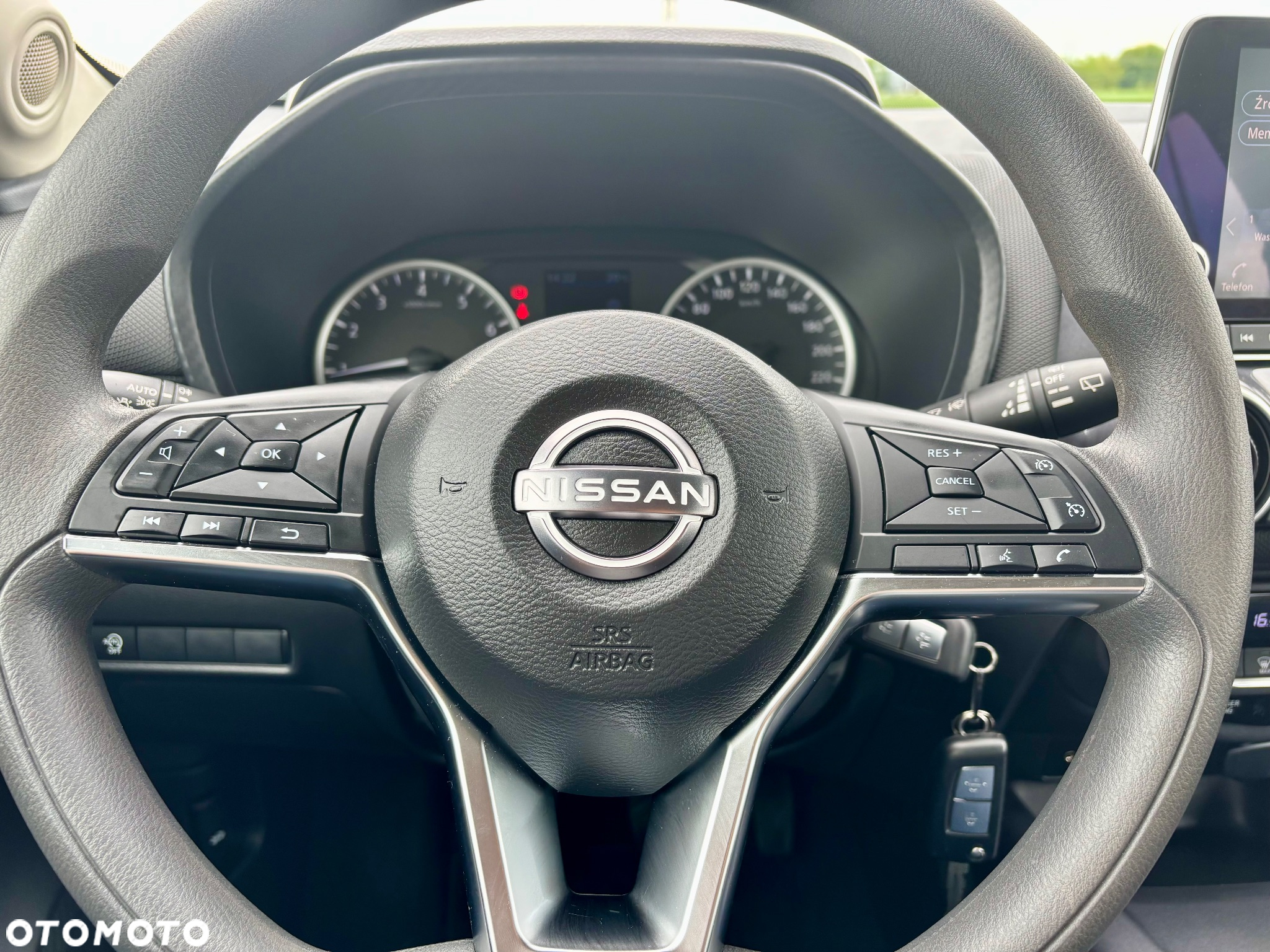 Nissan Juke 1.0 DIG-T Tekna - 13