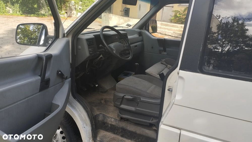 Volkswagen Transporter T4 - 4