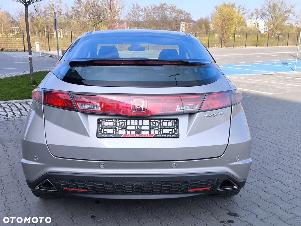 Honda Civic 1.8 Executive - 34