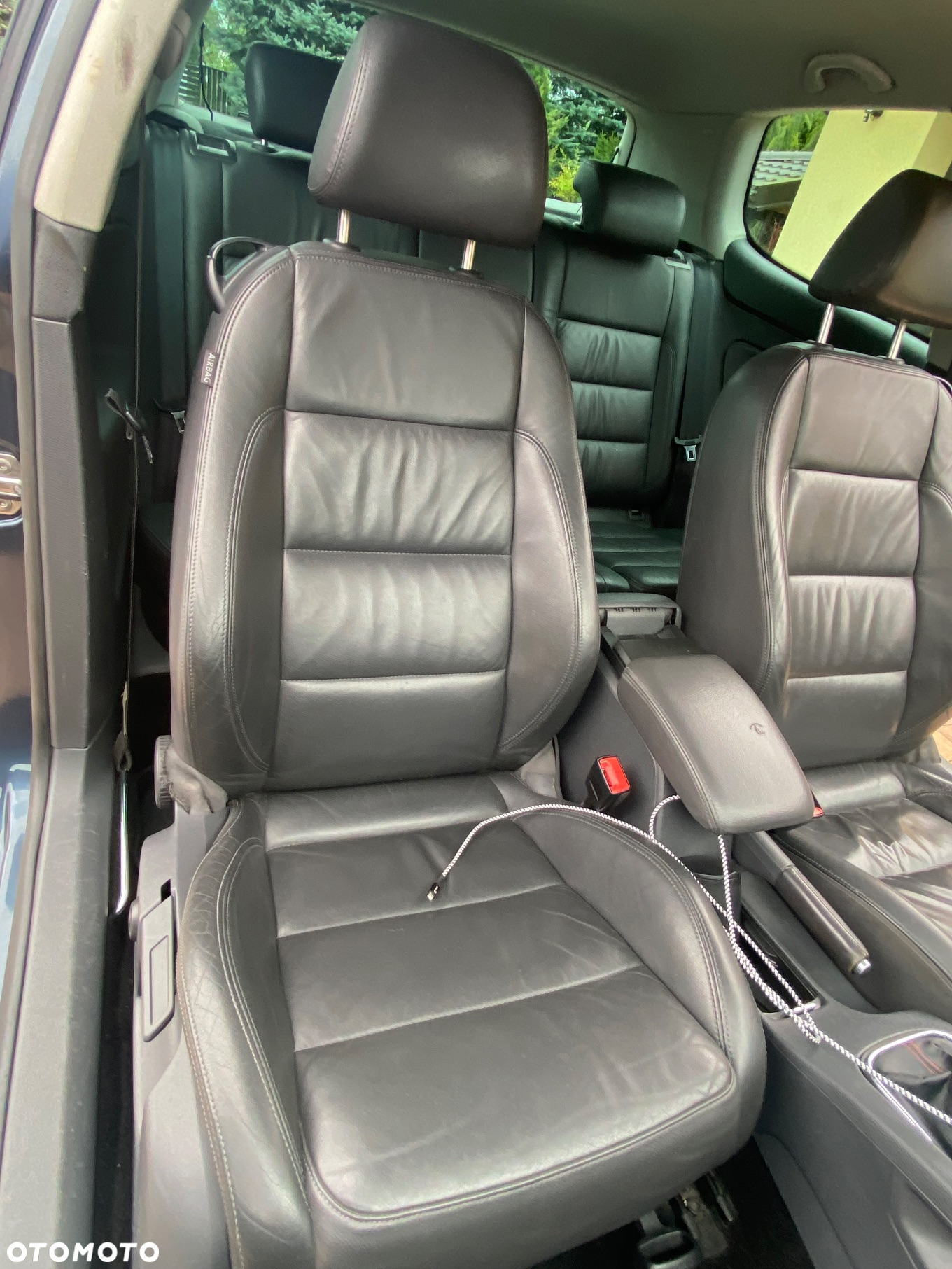 Volkswagen Golf VI 2.0 TDI Comfortline - 9