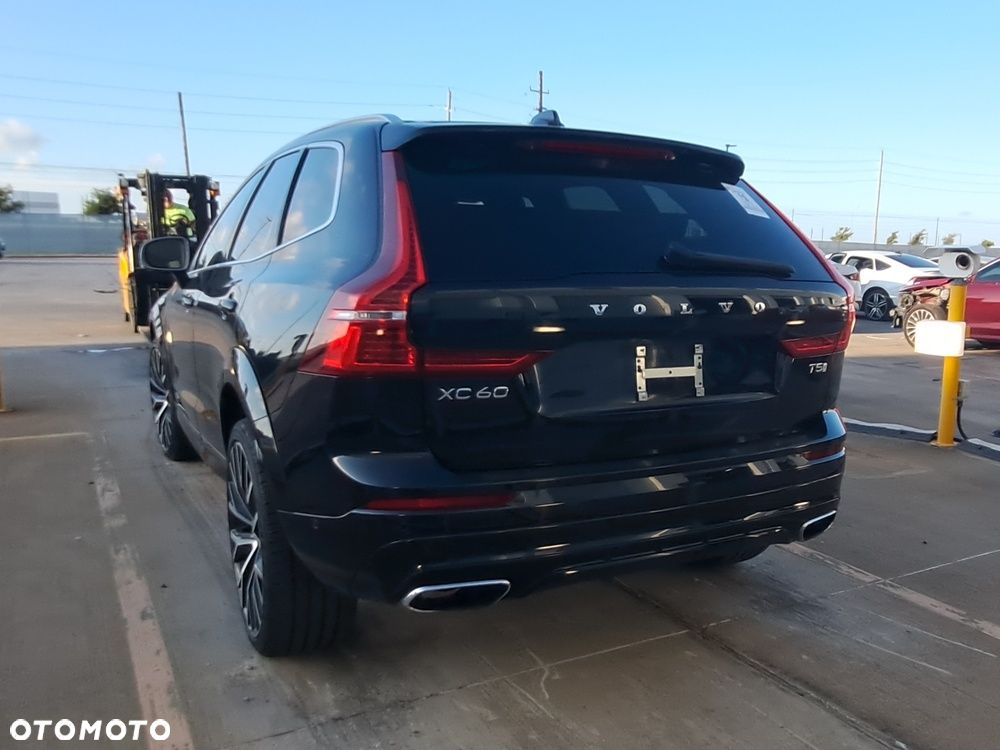 Volvo XC 60 - 5