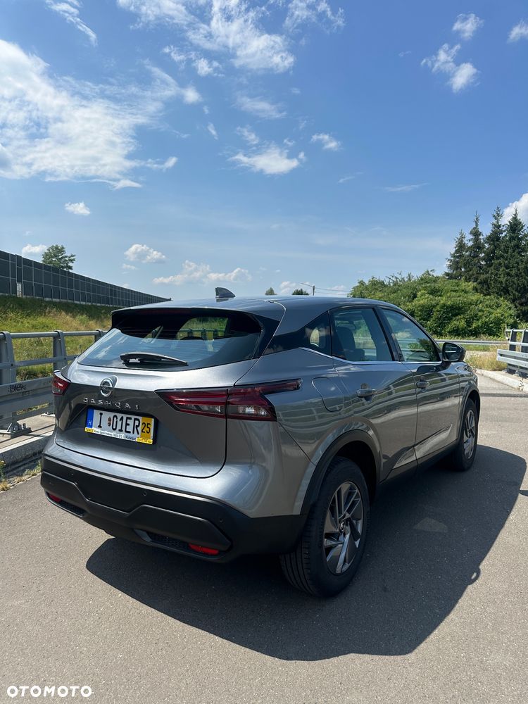 Nissan Qashqai 1.3 DIG-T N-Motion - 11