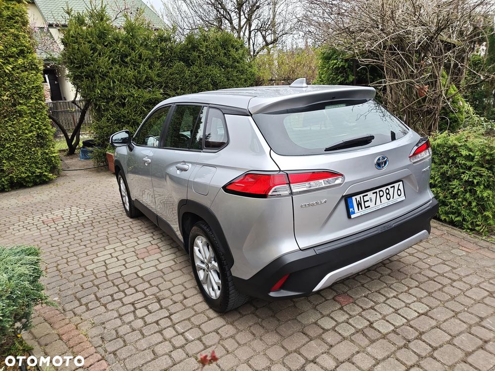 Toyota Corolla Cross 2.0 Hybrid Comfort - 3