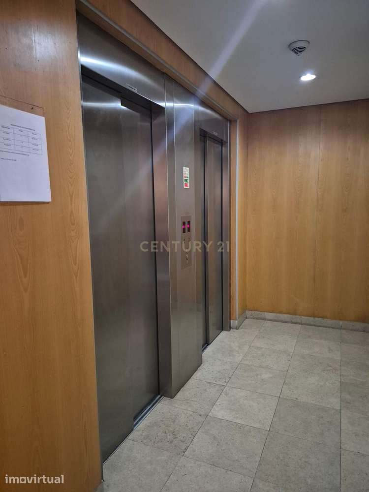 Apartamento T3 em Marvila, Lisboa com Luz Natural e Intercomunicador - Grande imagem: 2/14