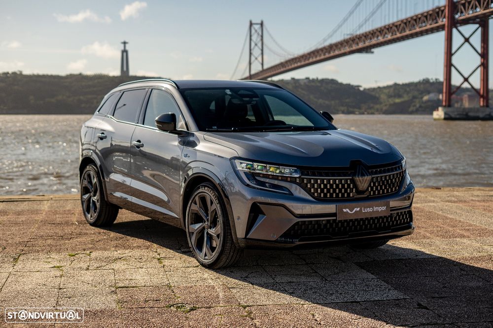 Renault Austral 1.2 E-Tech Techno Espirit - 1