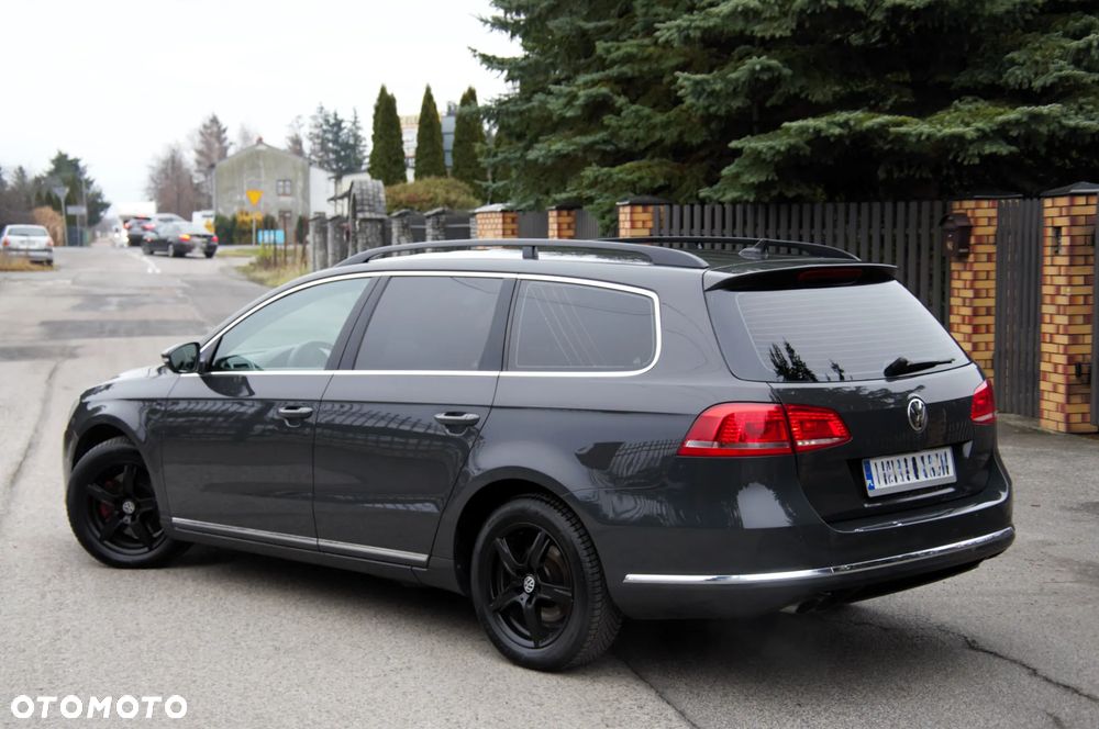 Volkswagen Passat 2.0 TDI BlueMotion Technology Highline - 19