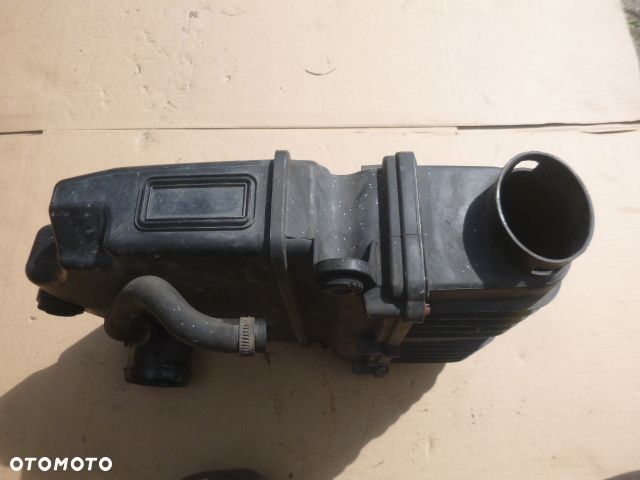 OBUDOWA FILTRA POWIETRZA FIAT GRANDE PUNTO 1.2 1.4 51773400 - 11