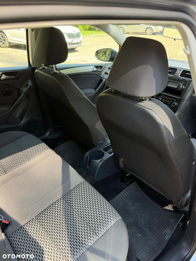 Volkswagen Golf - 12