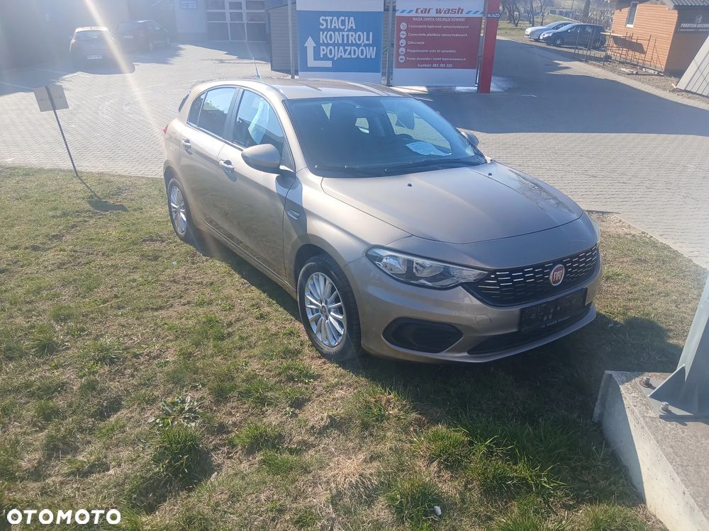 Fiat Tipo 1.4 16v Easy - 2