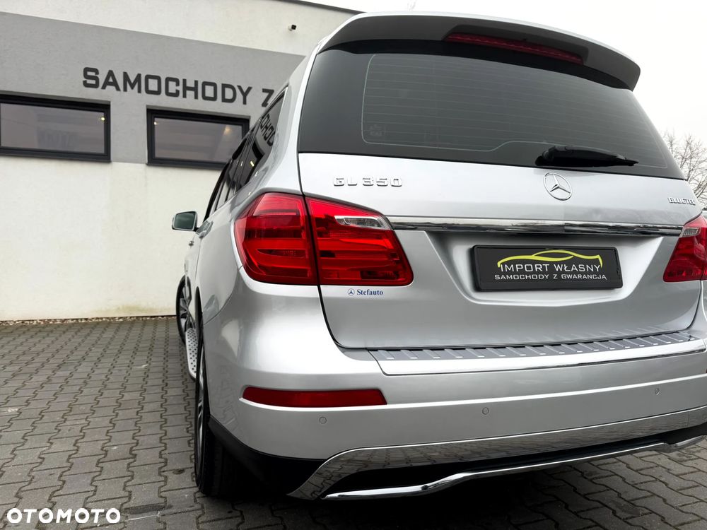 Mercedes-Benz GL 350 BlueTEC 4Matic 7G-TRONIC - 34