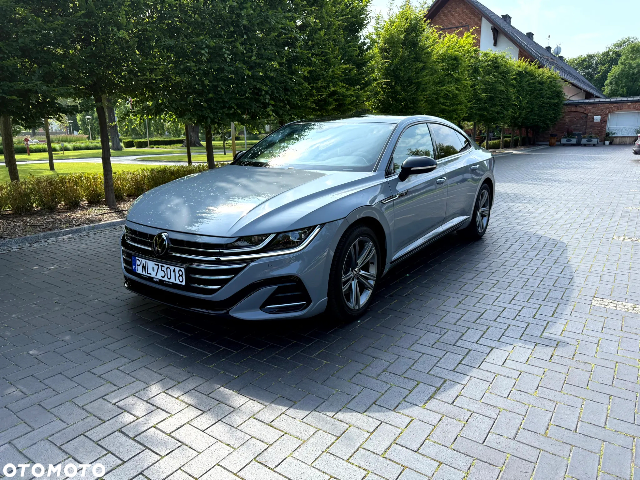Volkswagen Arteon 2.0 TSI R-Line DSG - 11