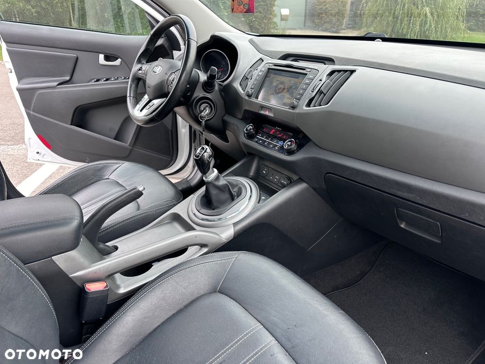 Kia Sportage 1.7 CRDI 2WD Spirit - 22